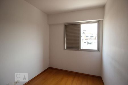 Quarto de apartamento para alugar com 3 quartos, 62m² em Jaguaré, São Paulo