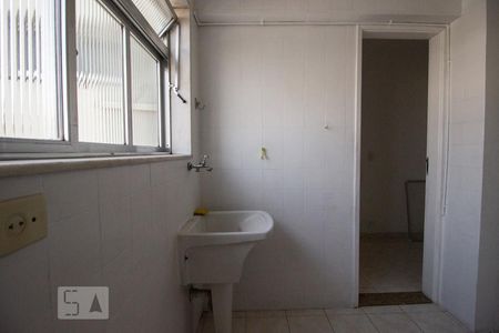 Apartamento para alugar com 62m², 3 quartos e 1 vagaÁrea de Serviço