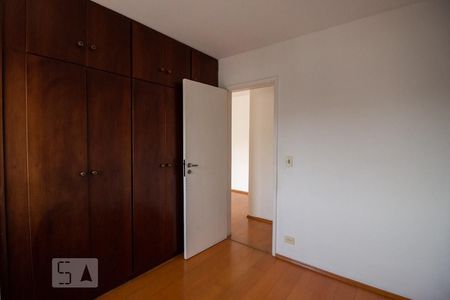 Quarto de apartamento para alugar com 3 quartos, 62m² em Jaguaré, São Paulo