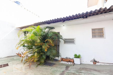 Casa para alugar com 32m², 1 quarto e 1 vagaFachada