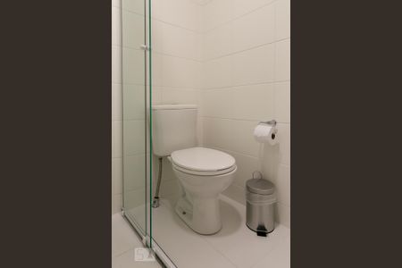 Banheiro de apartamento para alugar com 1 quarto, 25m² em Vila Buarque, São Paulo