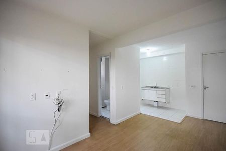 Sala de apartamento para alugar com 2 quartos, 44m² em Jardim Helga, São Paulo