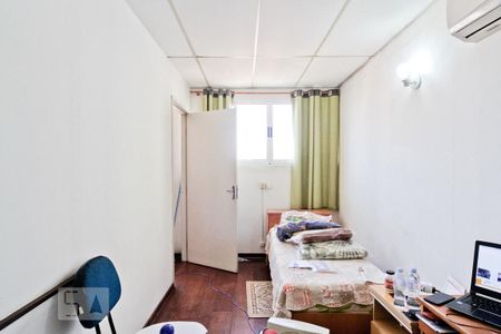 Casa à venda com 360m², 5 quartos e 3 vagasQuarto 4