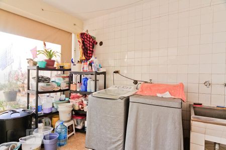 Casa à venda com 360m², 5 quartos e 3 vagasÁrea de Serviço