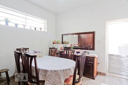 Casa à venda com 360m², 5 quartos e 3 vagasCopa