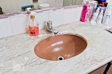 Casa à venda com 360m², 5 quartos e 3 vagasBanheiro