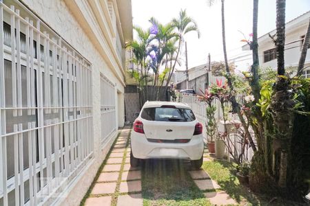 Casa à venda com 360m², 5 quartos e 3 vagasÁrea Externa