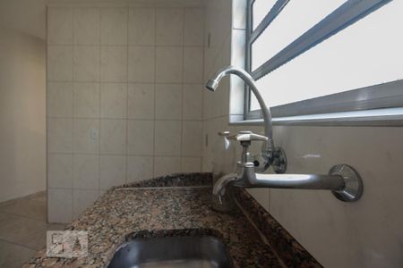 Casa para alugar com 30m², 1 quarto e 1 vaga Casa para alugar com 30m², 1 quarto e 1 vagaCozinha