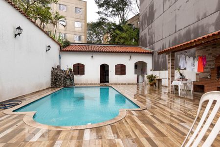 Casa à venda com 424m², 4 quartos e 3 vagasPiscina