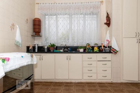 Casa à venda com 424m², 4 quartos e 3 vagasCozinha