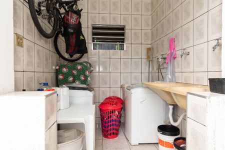 Casa à venda com 424m², 4 quartos e 3 vagasÁrea de Serviço