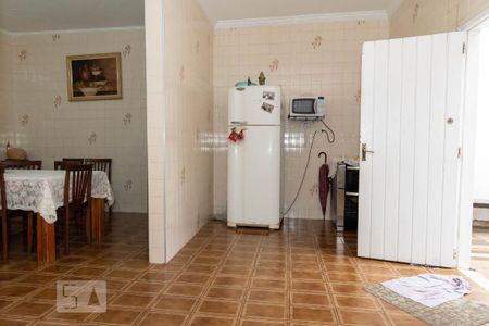 Casa à venda com 424m², 4 quartos e 3 vagasCozinha