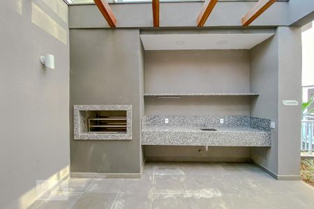 Apartamento à venda com 45m², 2 quartos e sem vagaÁrea comum - Churrasqueira