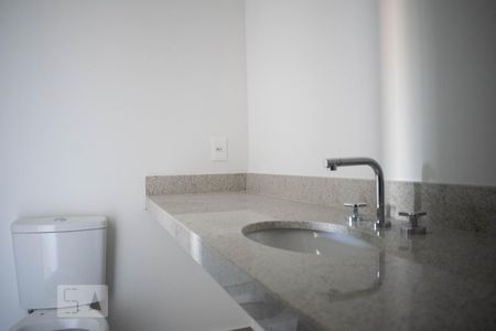 Apartamento à venda com 93m², 3 quartos e 2 vagasBanheiro