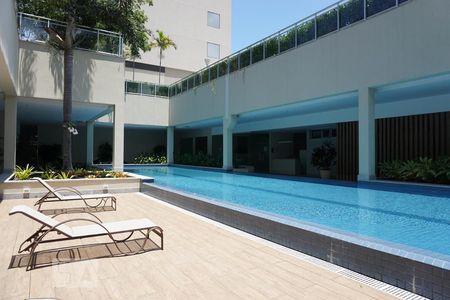 Apartamento à venda com 60m², 2 quartos e 1 vagaÁrea comum - Piscina
