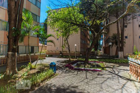 Apartamento à venda com 73m², 2 quartos e sem vaga Apartamento à venda com 73m², 2 quartos e sem vagaÁrea comum