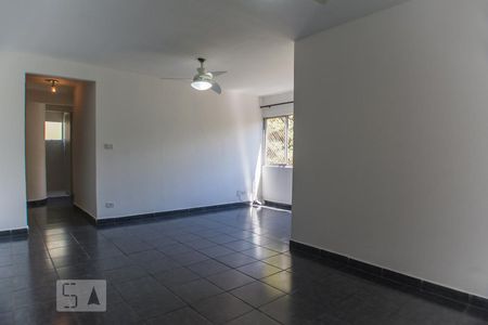 Apartamento à venda com 73m², 2 quartos e sem vaga Apartamento à venda com 73m², 2 quartos e sem vagaSala