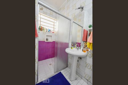 Casa à venda com 90m², 2 quartos e 1 vagaBanheiro 01