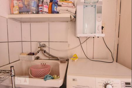 Casa à venda com 90m², 2 quartos e 1 vagaLavanderia