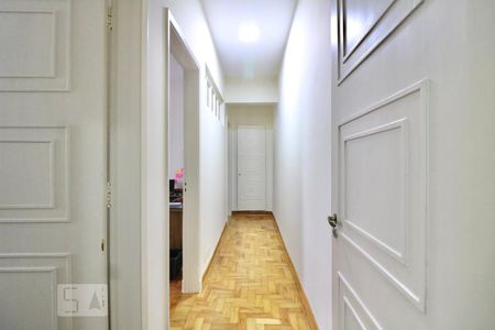Corredor de apartamento à venda com 3 quartos, 167m² em Bela Vista, São Paulo