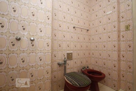 Apartamento para alugar com 76m², 2 quartos e sem vagaBanheiro