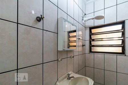 Casa à venda com 210m², 4 quartos e 2 vagasBanheiro da Suíte 1