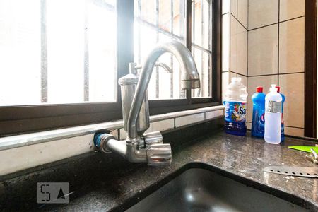 Casa à venda com 210m², 4 quartos e 2 vagasCozinha - Torneira