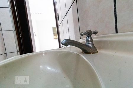 Casa à venda com 210m², 4 quartos e 2 vagasTorneira