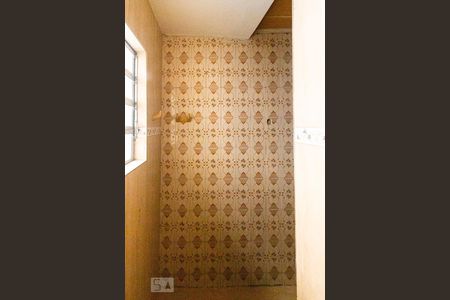 Casa à venda com 210m², 4 quartos e 2 vagasBanheiro 3