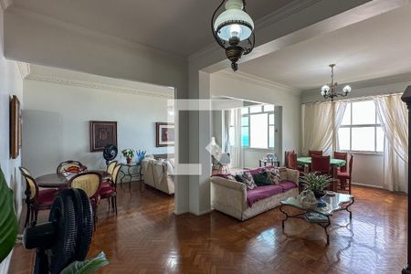 Apartamento à venda com 202m², 4 quartos e sem vagaSala