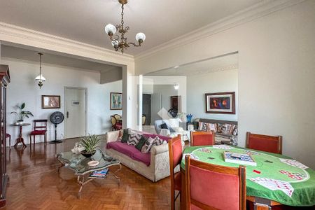 Apartamento à venda com 202m², 4 quartos e sem vagaSala