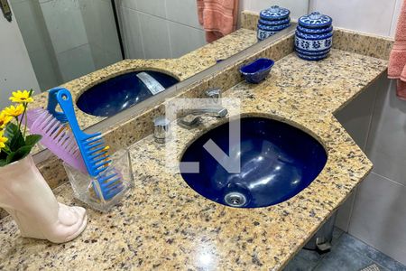 Apartamento à venda com 202m², 4 quartos e sem vagaBanheiro Social