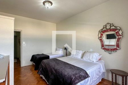 Apartamento à venda com 202m², 4 quartos e sem vagaQuarto 01