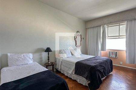 Apartamento à venda com 202m², 4 quartos e sem vagaQuarto 01