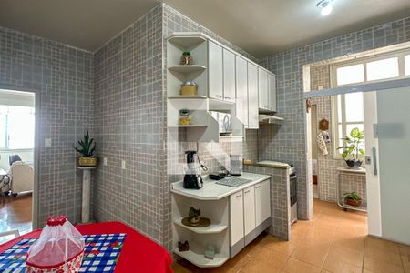 Apartamento à venda com 202m², 4 quartos e sem vagaCozinha