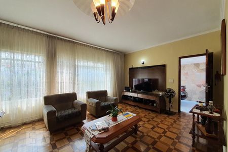 Sala de casa para alugar com 5 quartos, 304m² em Jardim da Saúde, São Paulo