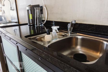 Apartamento à venda com 70m², 2 quartos e 1 vagaCozinha Pia