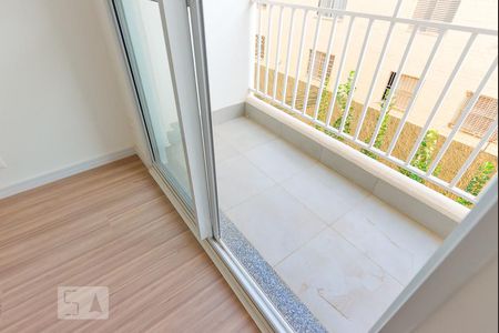 Varanda de apartamento para alugar com 2 quartos, 50m² em Jardim do Lago, Campinas