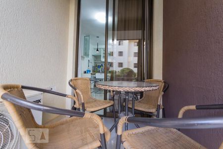 Apartamento para alugar com 35m², 1 quarto e 1 vaga Apartamento para alugar com 35m², 1 quarto e 1 vagaVaranda