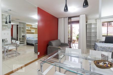 Apartamento para alugar com 35m², 1 quarto e 1 vaga Apartamento para alugar com 35m², 1 quarto e 1 vagaSala