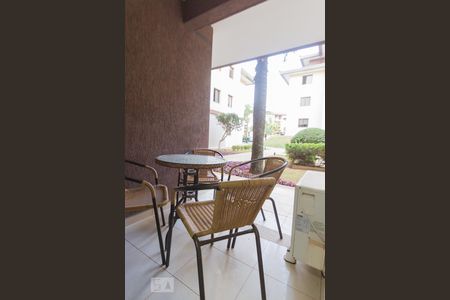 Apartamento para alugar com 35m², 1 quarto e 1 vaga Apartamento para alugar com 35m², 1 quarto e 1 vagaVaranda