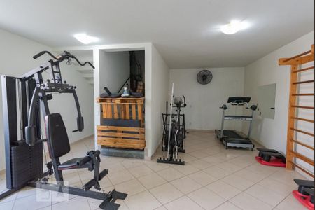 Apartamento à venda com 49m², 2 quartos e 1 vaga Apartamento à venda com 49m², 2 quartos e 1 vagaÁrea comum - Academia