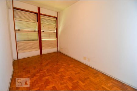 Apartamento à venda com 135m², 3 quartos e 1 vagaQUarto 1