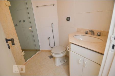 Apartamento à venda com 135m², 3 quartos e 1 vagaBanheiro 2