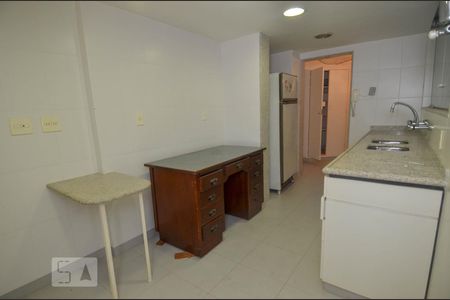 Apartamento à venda com 135m², 3 quartos e 1 vagaCozinha