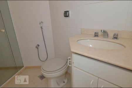 Apartamento à venda com 135m², 3 quartos e 1 vagaBanheiro 2