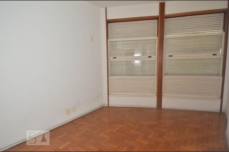 Apartamento à venda com 135m², 3 quartos e 1 vagaQuarto 2