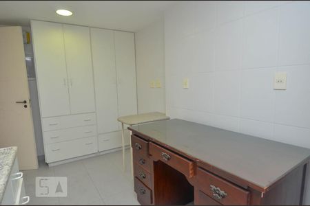 Apartamento à venda com 135m², 3 quartos e 1 vagaCozinha