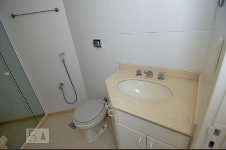 Apartamento à venda com 135m², 3 quartos e 1 vagaBanheiro 2