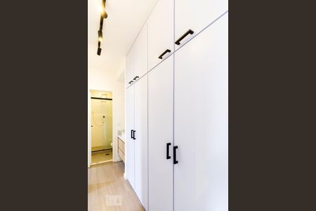 Corredor de apartamento para alugar com 2 quartos, 48m² em Vila Buarque, São Paulo